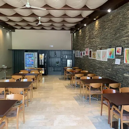 Ciudad De Hotel 3*